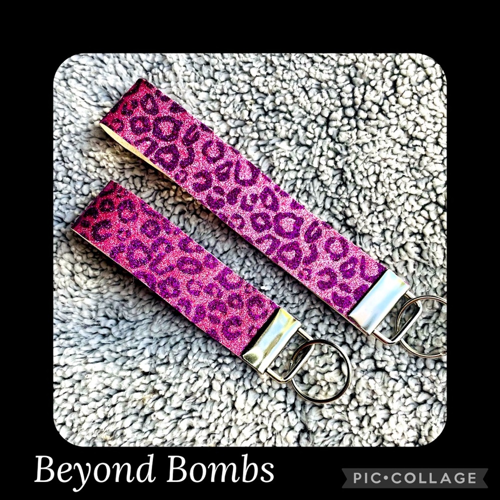 Mommy & Me Matching Wristlet Keychains